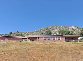 30375 Arrowview Dr, Homeland, CA 92548