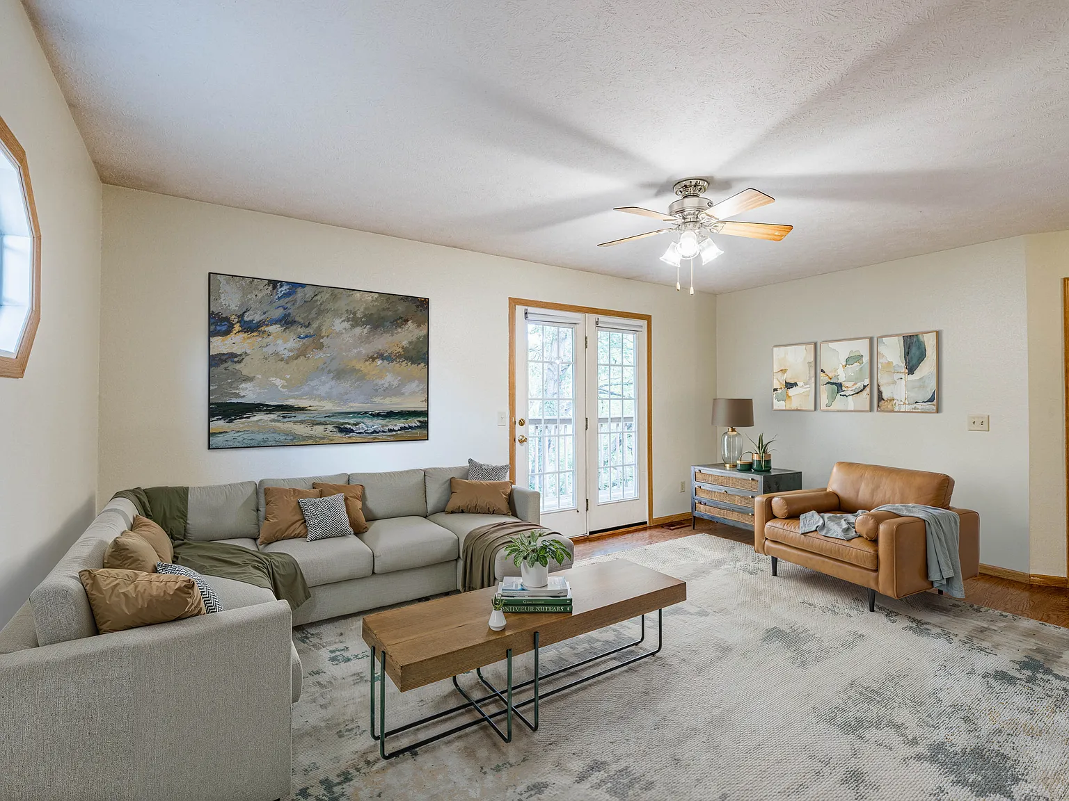 4 bed, 1742 sqft, $2,099 — Photo 4