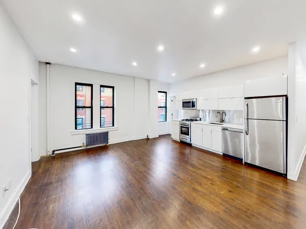 25-04 44th Street image 2 of 8