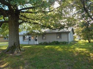 7984 N Royerton Park Dr, Muncie, IN 47303