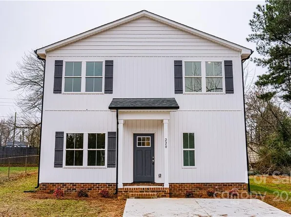 415 Pinecroft Ln, Spencer, NC 28159