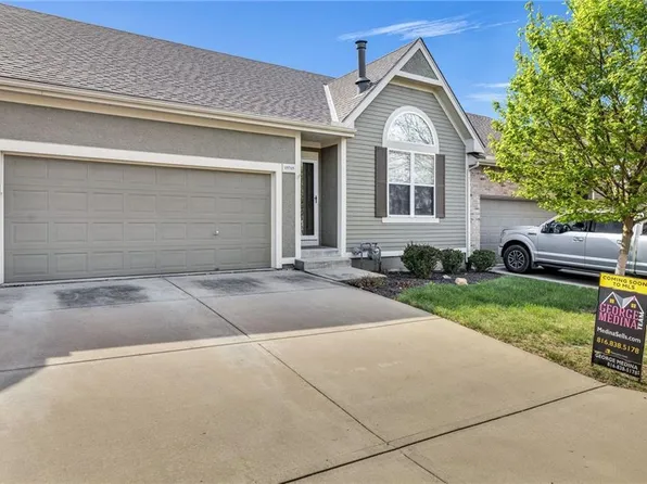 15715 W 62nd St, Shawnee, KS 66217