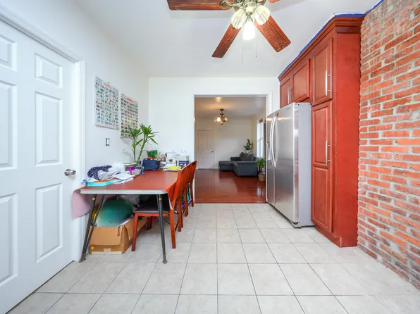 146 Cedar Avenue image 11 of 22