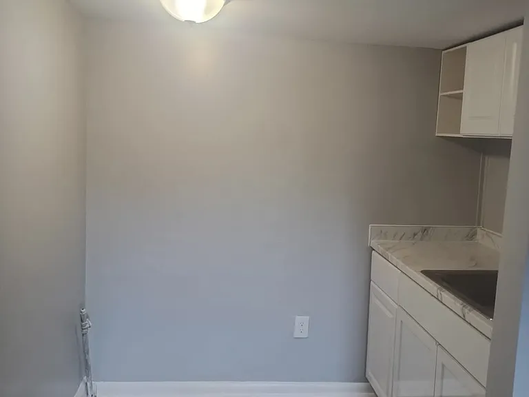2535 Brookfield Ave #3 — Photo 4