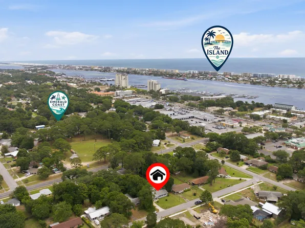33 Temple Ave SW, Fort Walton Beach, FL 32548