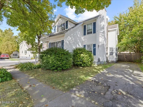 25 Flandreaux Avenue, Glens Falls, NY 12801