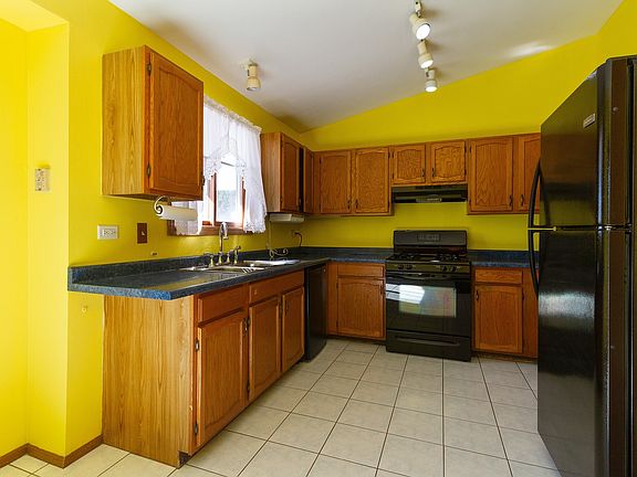 4th image of 4941 Arquilla Dr
