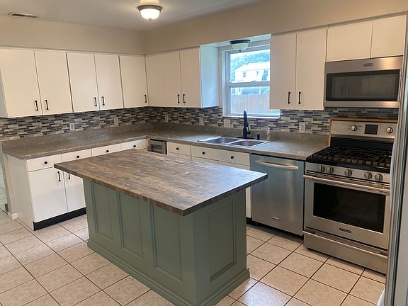 4th image of 6754 McGuire St