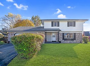 1721 Wiese Ln, Racine, WI 53406