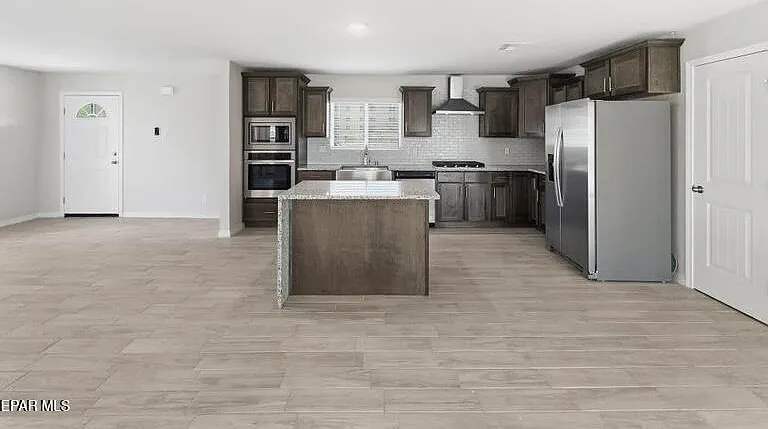 565 Gallagher St — Photo 12