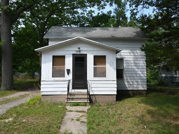 2513 Hoyt St, Muskegon Heights, MI 49444