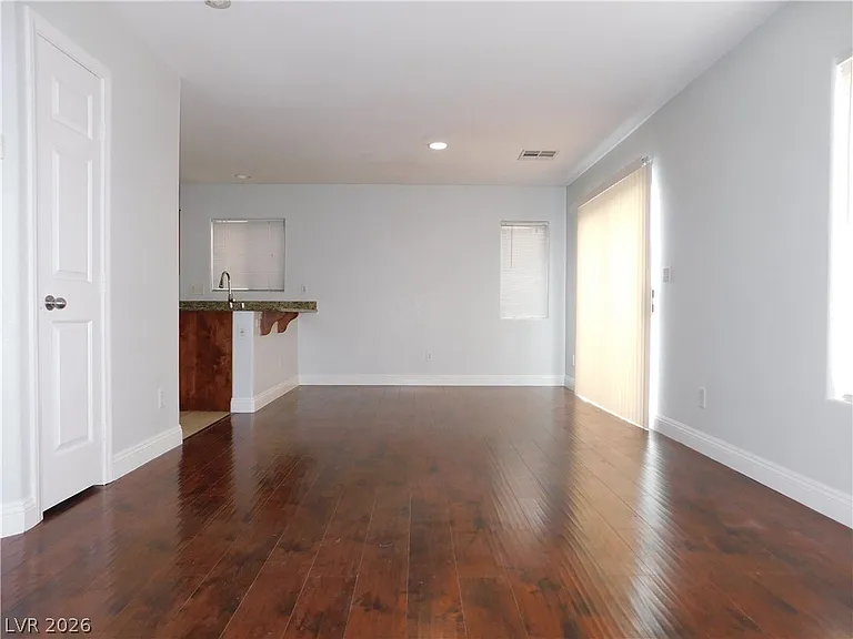 634 Bald Hill Ct — Photo 6
