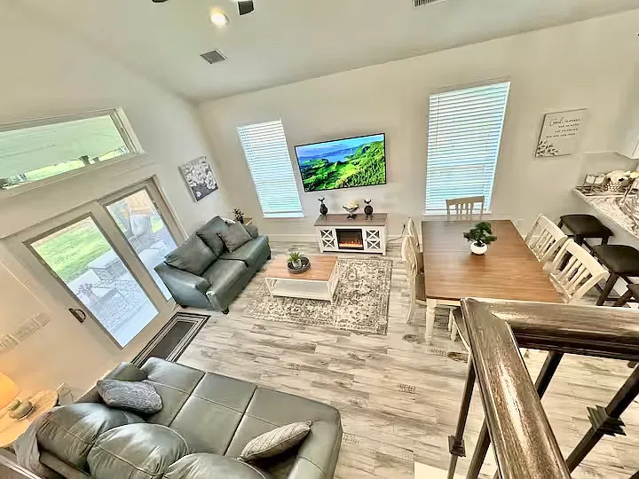 24814 House Mountain Rd — Photo 2