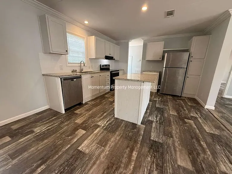7086 Hilton Dr — Photo 4