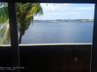 1175 Miami Gardens Dr #305, Miami, FL 33179