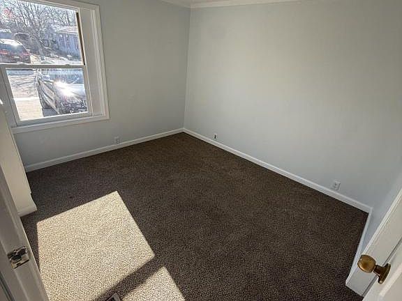 4th image of 409 Peachtree St