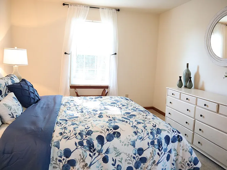 Pembroke Crossing Apartments (825 Crossing Court #103, Virginia Beach, VA 23455) — Photo 43
