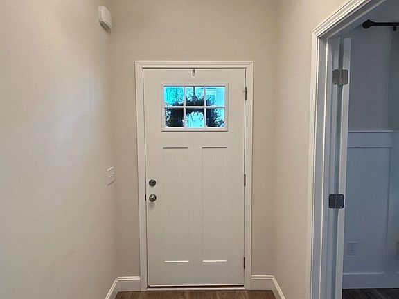 5th image of 9852 Paddock Ct