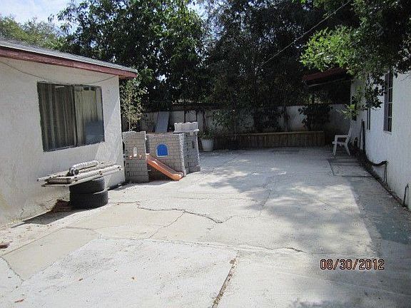 5th image of 14653 Chatsworth Dr