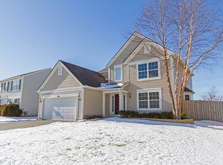 9701 Longfield Dr, Huntley, IL 60142