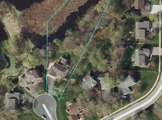 7347 Colleen Cir, Eden Prairie, MN 55346