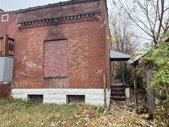 2205 Osage St, Saint Louis, MO 63118