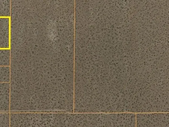 Suckow Rd, California City, CA 93505