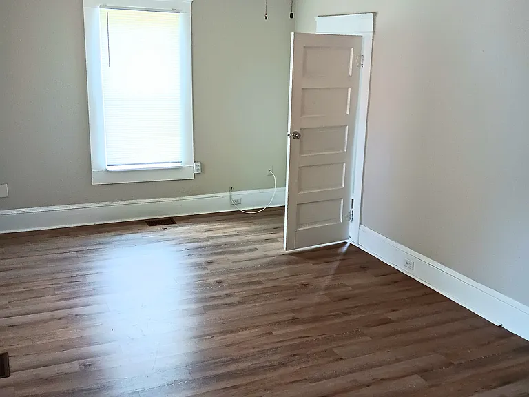 212 Mullally St — Photo 19