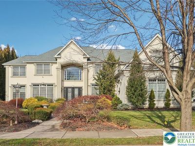 25 Saddle Ln, Easton, PA, 18045