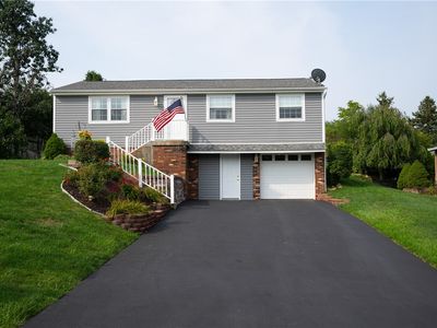 176 Sherwood Dr, Monaca, PA, 15061