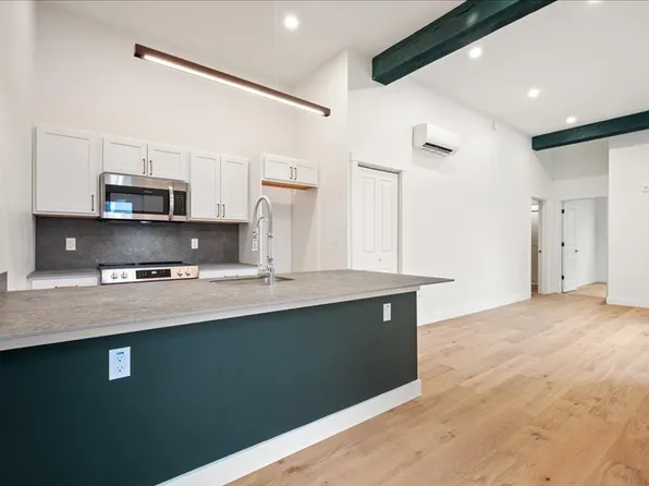 Orono Lofts, 74 Mill St #205, Orono, ME 04473