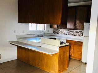 7561 Volga Dr APT 4, Huntington Beach, CA 92647