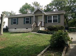 8320 Russell St, Charlotte, NC 28262
