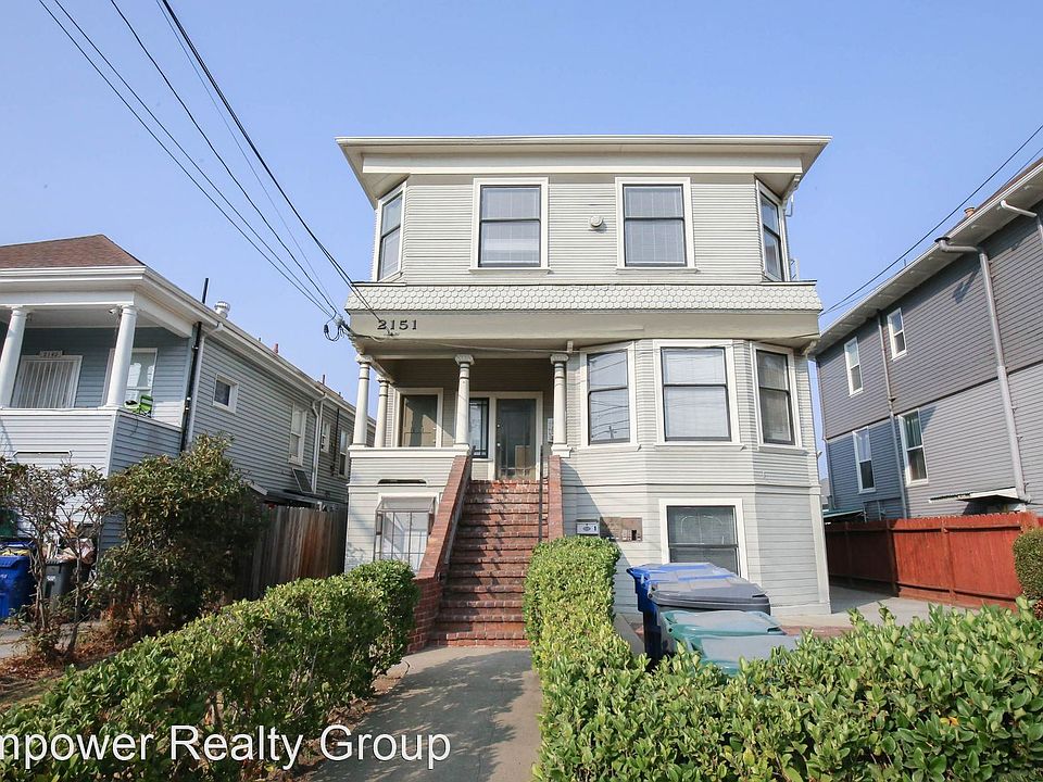 1st image of 2151 Lincoln Ave #2