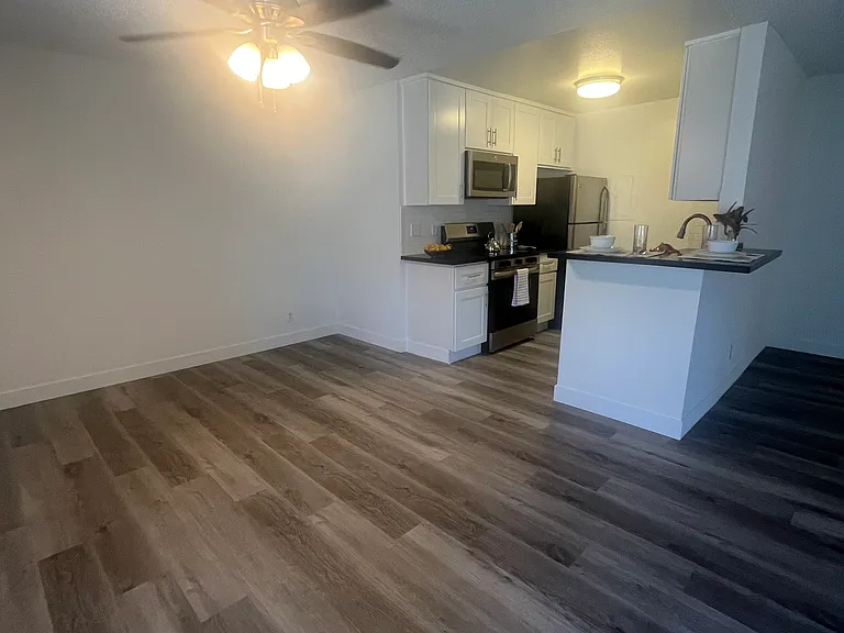 Ridgegate Apartments — Photo 30