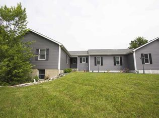 2 Adams Ln, Montague, NJ 07827