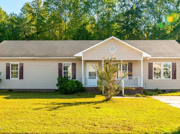 320 Olive Branch Boulevard, Grifton, NC 28530