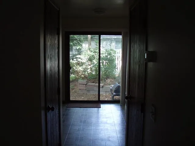 529 Douglas Ave #12 — Photo 4