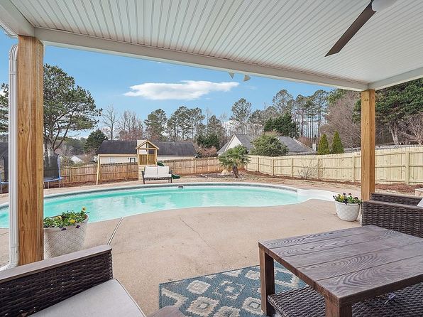 367 Ayelsbury Ct