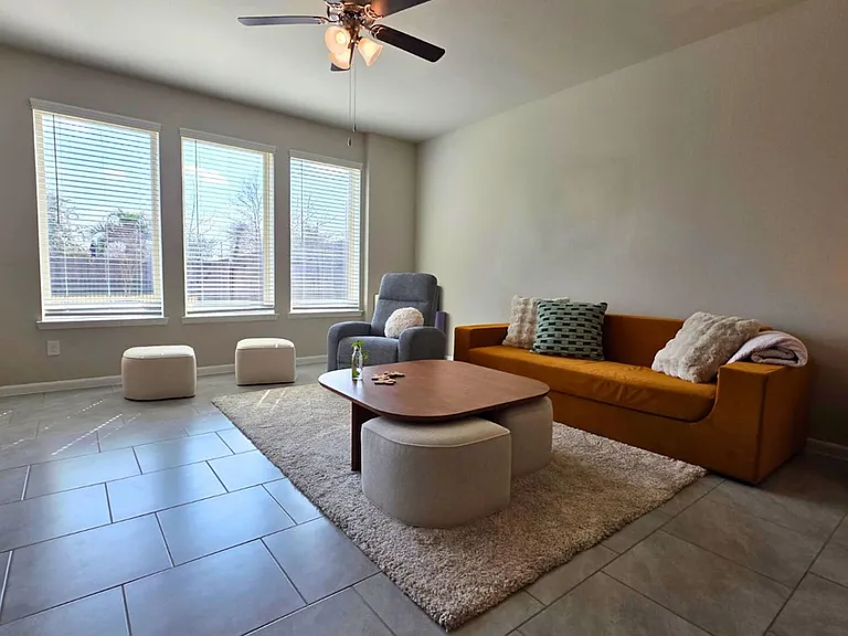 Lancer Cir — Photo 4