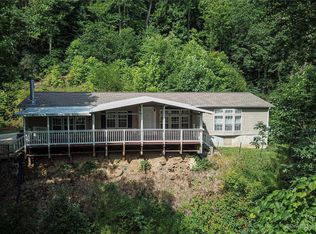 918 Jack Branch Rd, Robbinsville, NC 28771