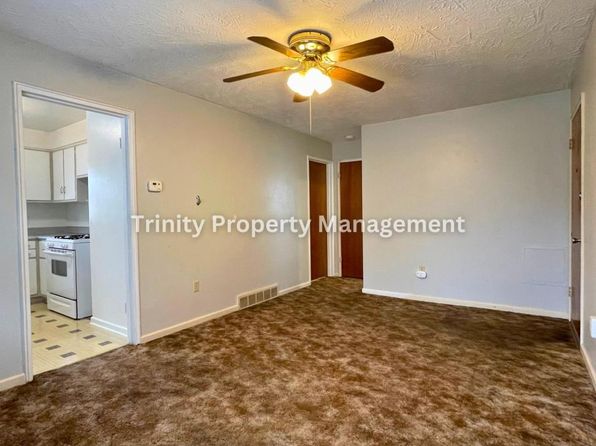 518 1/2 Haymond Hwy APT A, Clarksburg, WV 26301