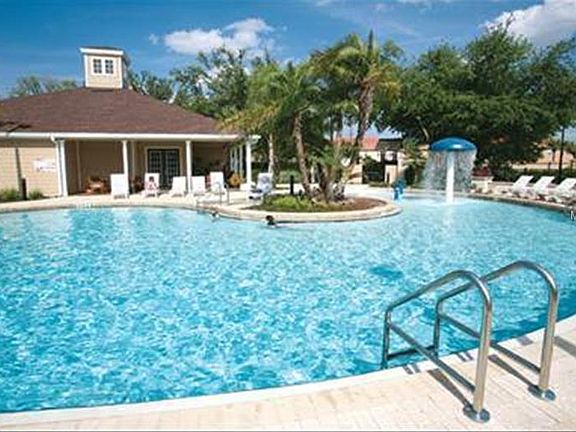 2nd image of 2753 N Poinciana Blvd APT 41