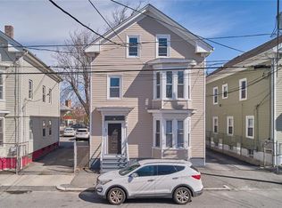 85 Waverly St, Providence, RI 02907