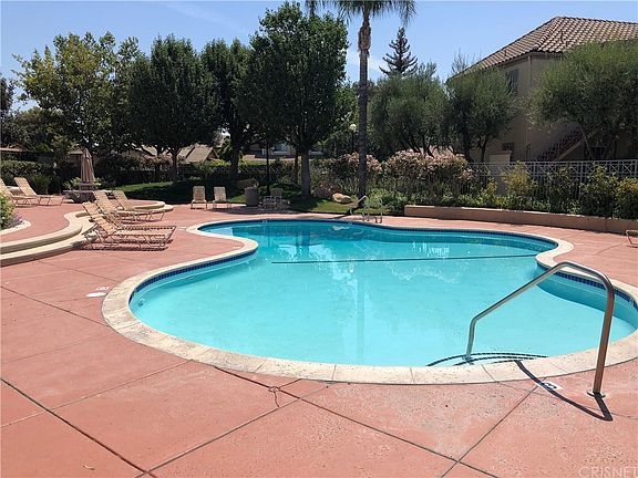 3rd image of 23629 Del Monte Dr Unit 285