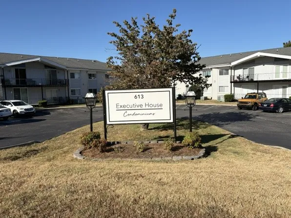 613 Hillsboro Rd APT C15, Franklin, TN 37064