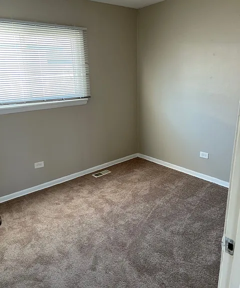 1709 Charleston Ln — Photo 4