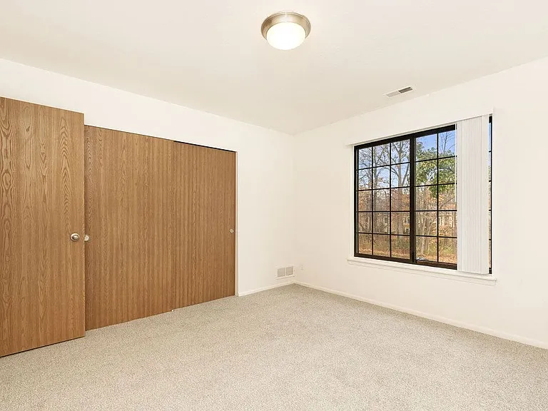 Tanglewood Apartments — Photo 74
