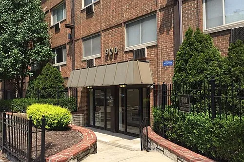 900 W Fullerton Ave #4B Photo 1