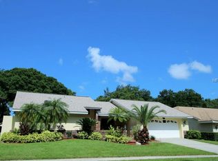 2852 Westcott Dr, Palm Harbor, FL 34684